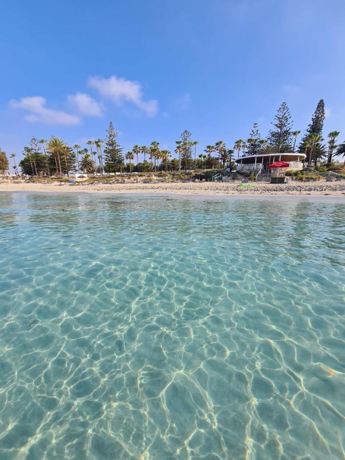 Nissi 3 Amazing Sea View Apartment Ayia Napa Exterior photo